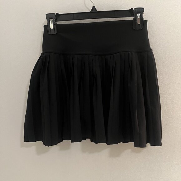 ALO Yoga BLACK Grand Slam Skirt/Skort! 。・:*:・゚★,。・:*:・゚☆。・:*:・゚★,。・:*:・゚☆ - Picture 4 of 6